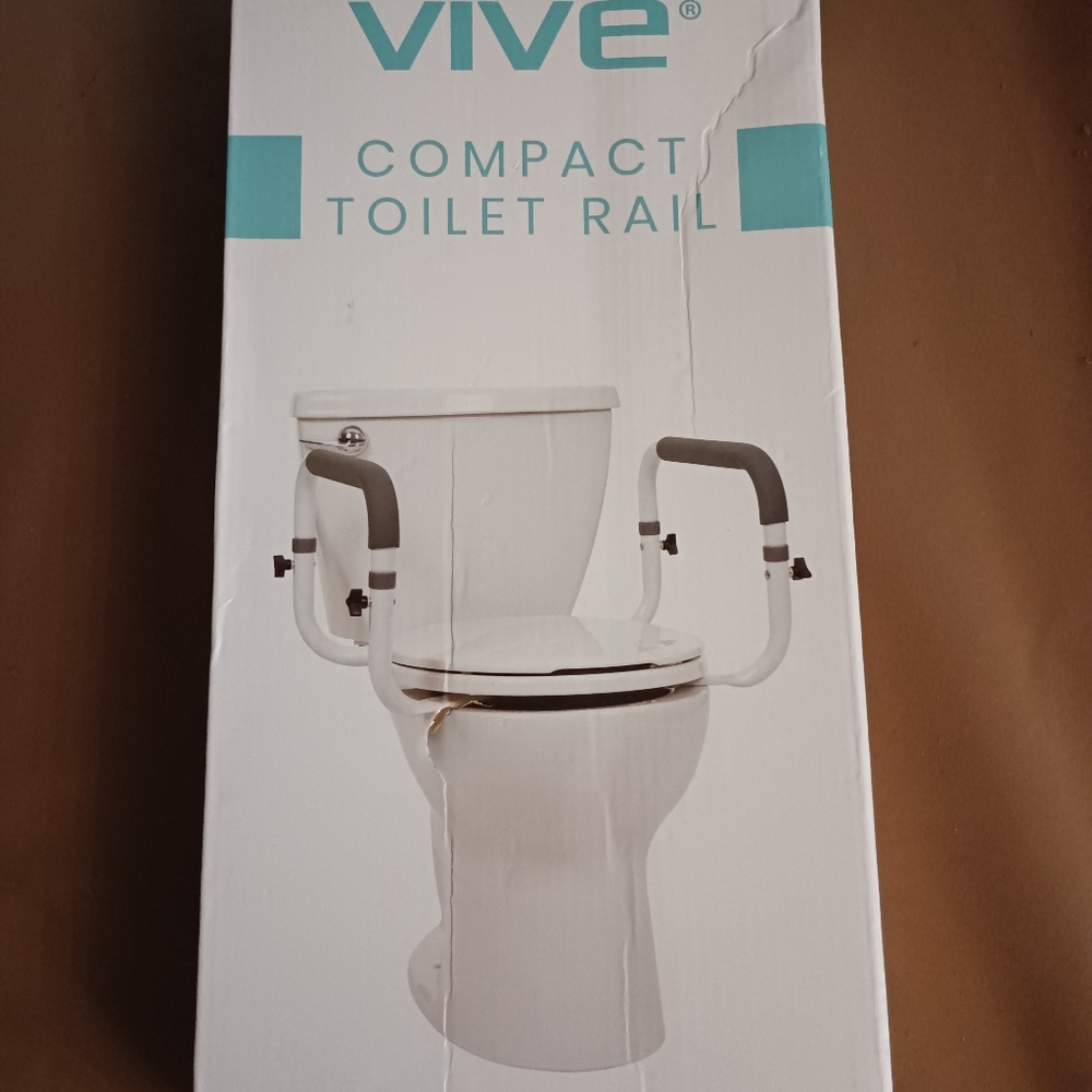 Compact toilet rail